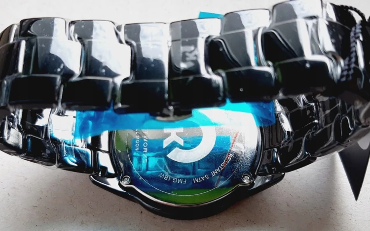 c89b7887acf7e2475eb3fdfafb991e49