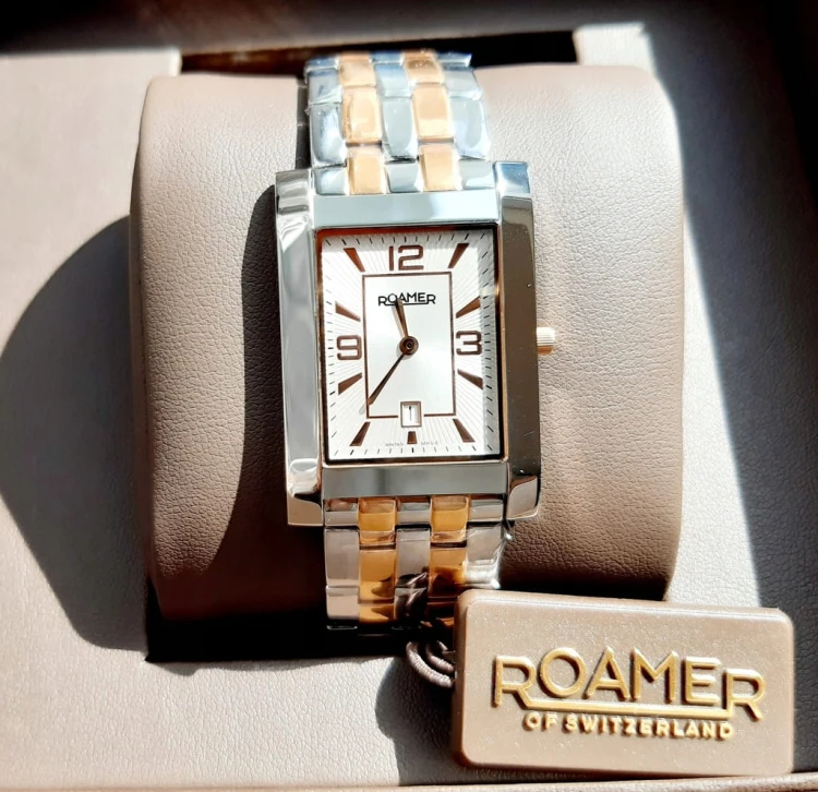 07857b5f03dee4e89159b6e1f9a96f77