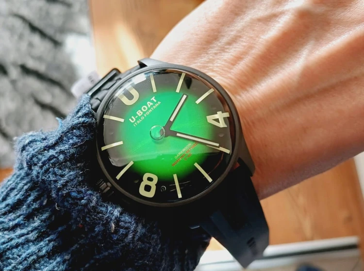 Awangardowy męski zegarek U-BOAT 8698D DARKMOON 44MM ZIELONY PVD SOLEIL