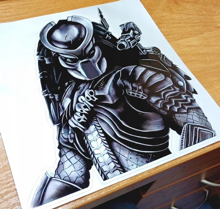 Wodoodporna naklejka PVC na samochód, nalepka, drapieżnik Predator 20 cm