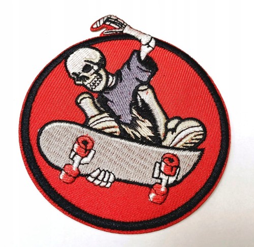 NASZYWKA TERMO HAFTOWANA ŁATKA, PATCH - SKATER - KOŚCIOTRUP NA DESKOROLCE