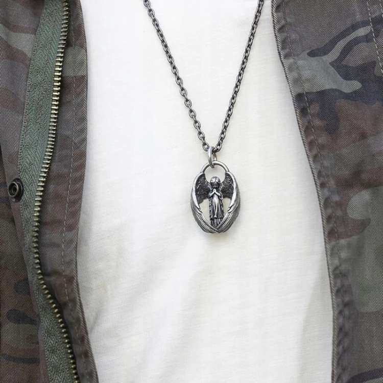 Naszyjnik, wisiorek przywieszka - anioł, aniołek, angel, amulet, dzieciątko