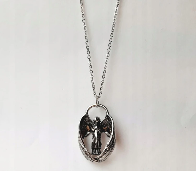 Naszyjnik, wisiorek przywieszka - anioł, aniołek, angel, amulet, dzieciątko