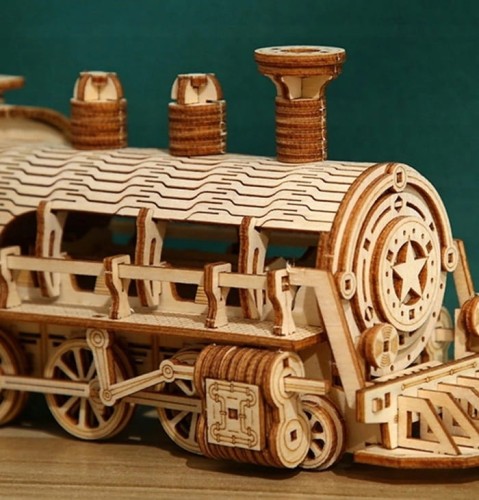 DREWNIANY PAROWÓZ, LOKOMOTYWA PAROWA - PUZZLE 3D - 282 ELEMENTY