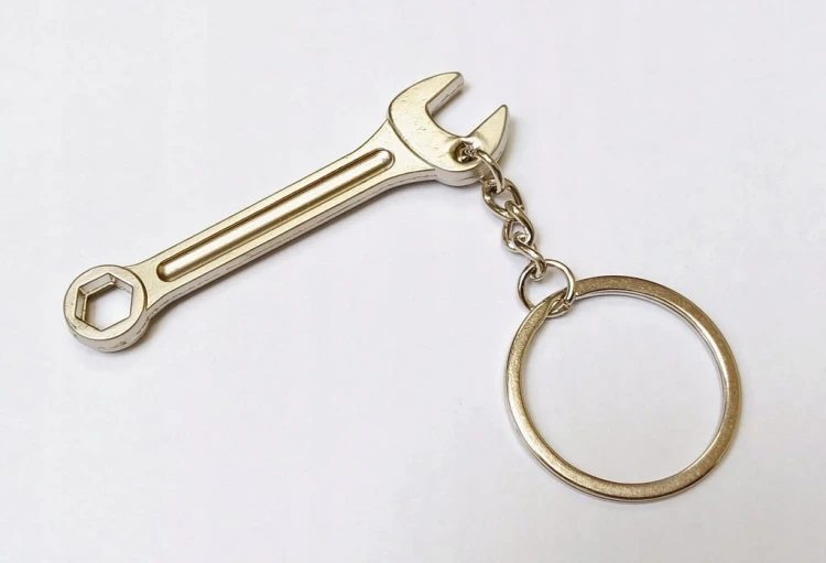 Breloczek, przywieszka, brelok do kluczy - mini klucz płasko-oczkowy 7mm