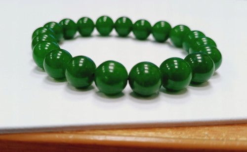 PIĘKNA BRANSOLETKA Z KAMIENIA, BRANSOLETA NATURALNY KAMIEŃ JADEIT - 10MM