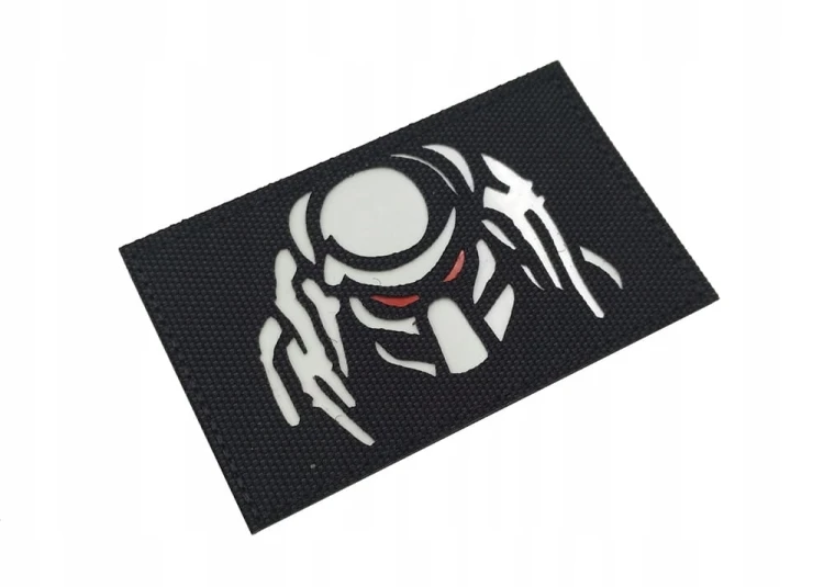 Naszywka, patka, patch na rzep emblemat - obcy - PREDATOR - luminous 5x8 cm