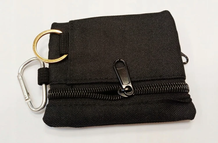 SURVIVALOWY PORTFEL, ETUI, TORBA KIESZONKOWA NA DOKUMENTY, OUTDOOR 11x9 CM