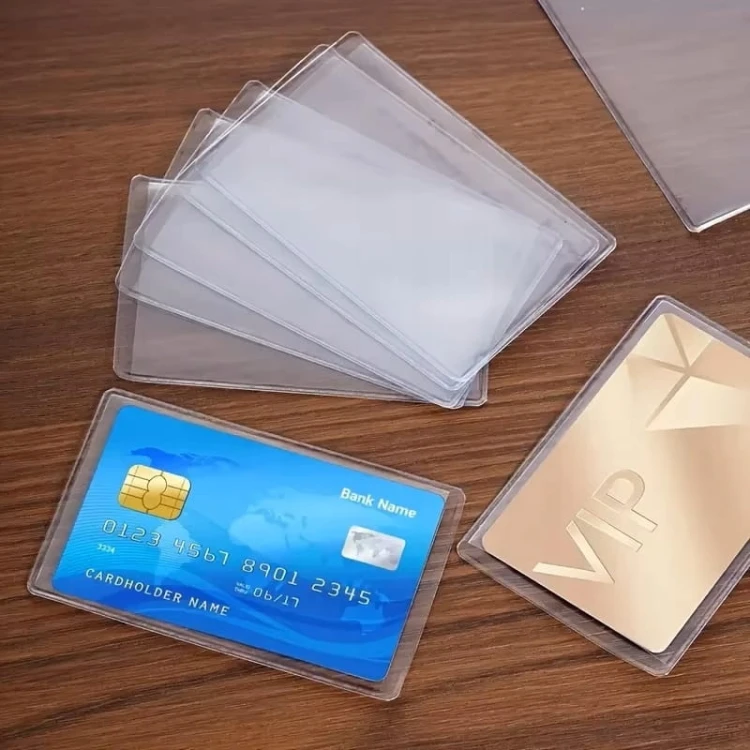 PRZEZROCZYSTE OCHRONNE ETUI NA KARTĘ PŁATNICZĄ, KREDYTOWĄ, BANKOMATOWĄ 6x9