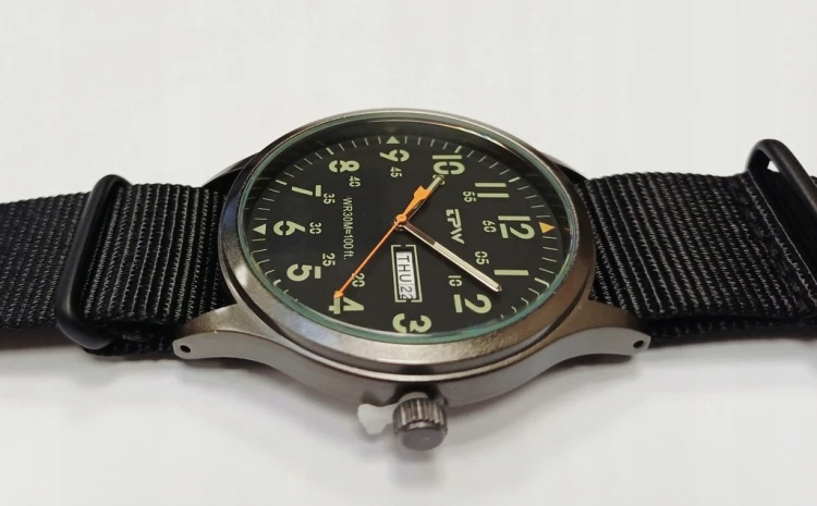 Zegarek TPW LUMINOUS - wojskowy styl, super design DAY- DATE - czarny