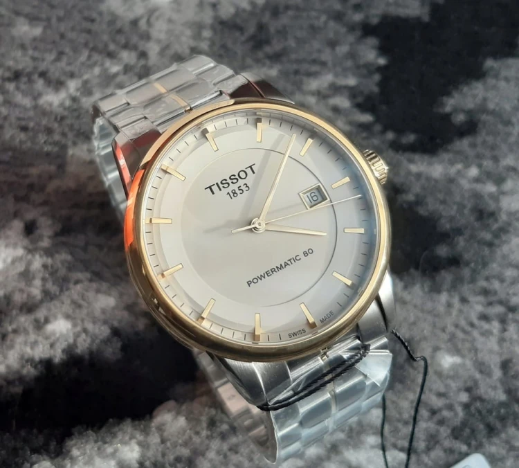 6f8ce2540a51a70184de73198b205b04