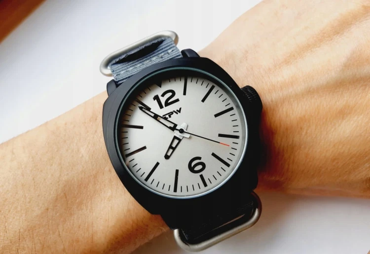 5e1b023f05654cab19c06dafafb625bf